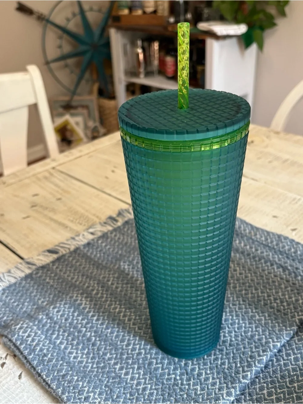 Starbucks Winter Mountain Dew Green Touch Grid Tumbler Venti Cup 24 oz New!